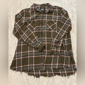 Women’s One24 Rags Green Ripped Hem Flannel, Size Large, Excellent Condition